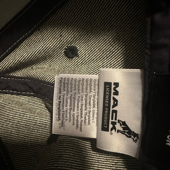 MACK Trucks Bulldog Patch Richardson 112 American Embroidery Trucker hat - Picture 5 of 5